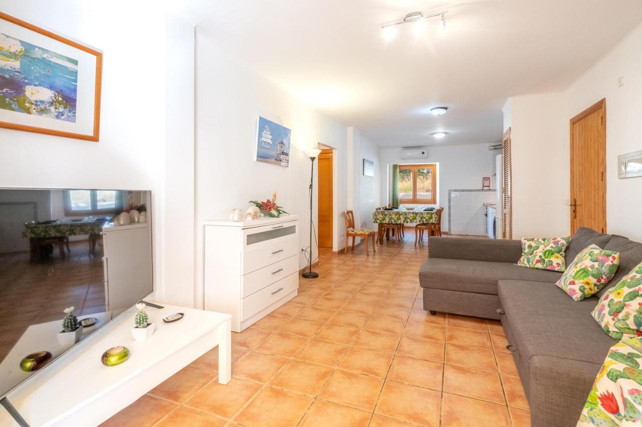 Santa Eulalia Apartment กันปิกาฟอร์ต ภายนอก รูปภาพ